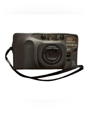 Minolta Freedom Family Zoom AF 35-90mm 35mm Point & Shoot Film Camera